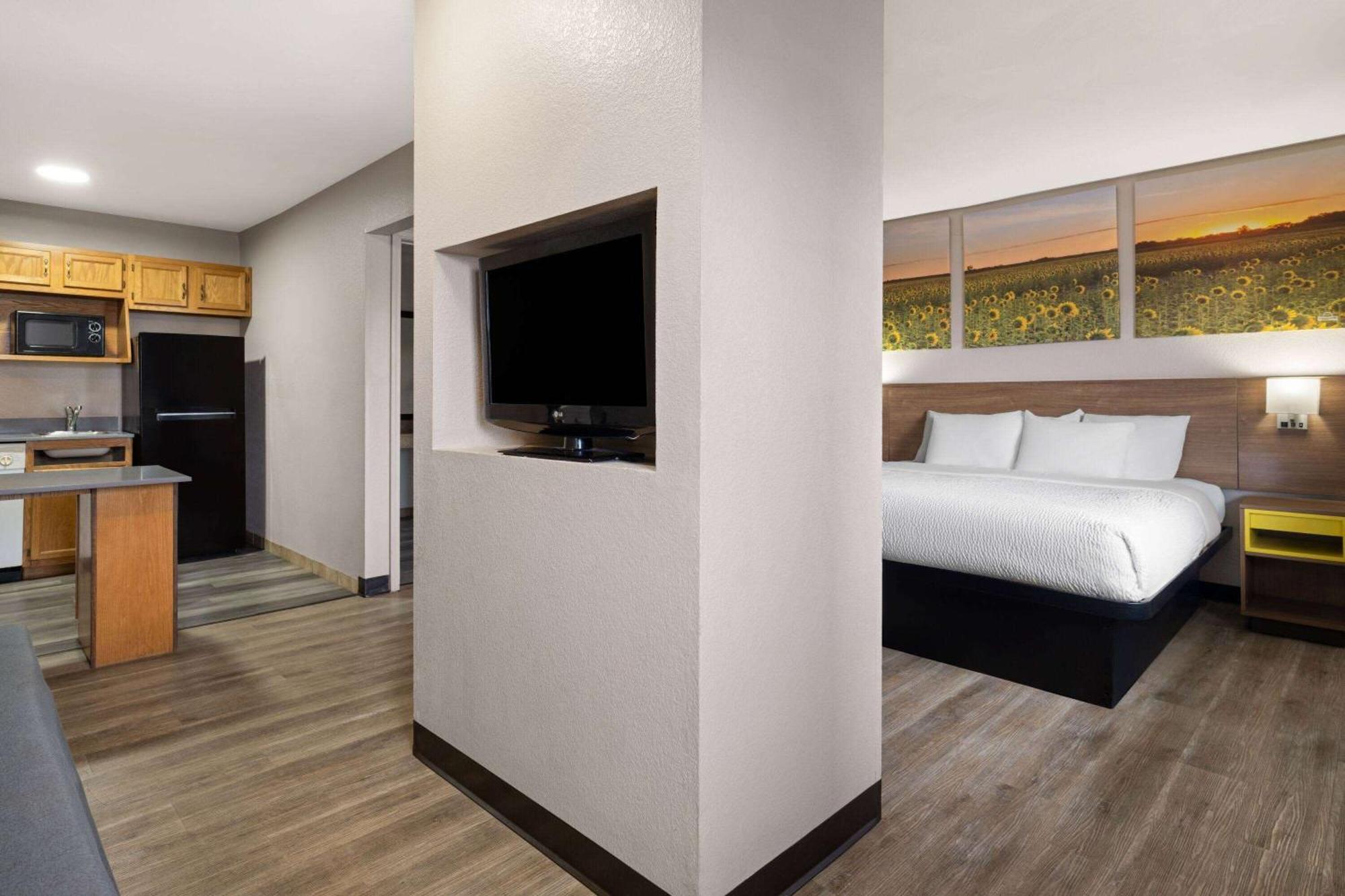 Days Inn & Suites By Wyndham Kokomo Luaran gambar