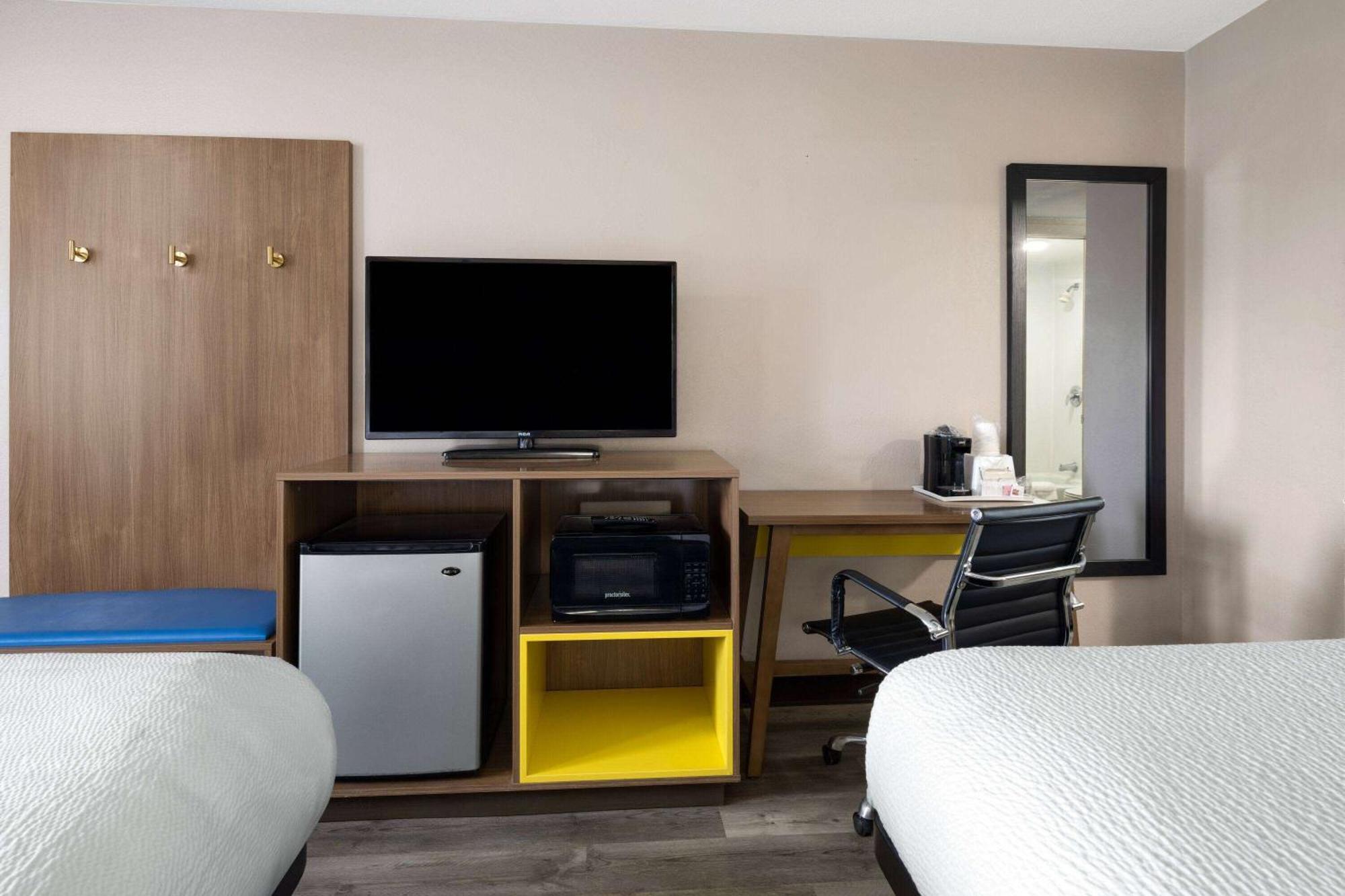 Days Inn & Suites By Wyndham Kokomo Luaran gambar